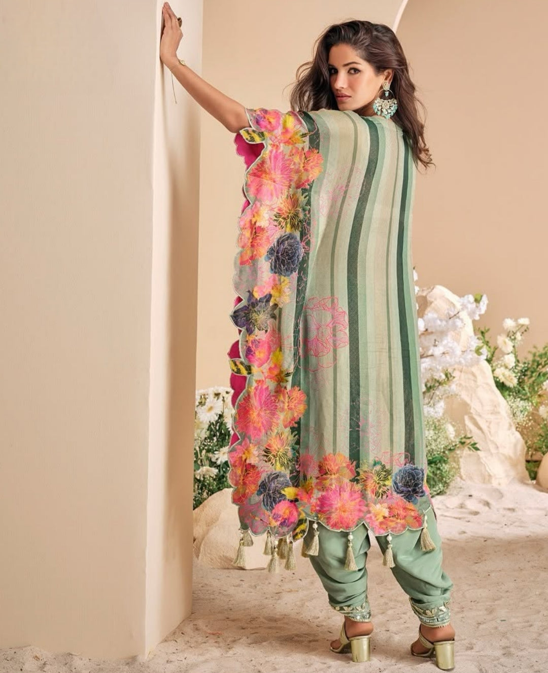 Trendy Kaftan Suits Viscose Silk