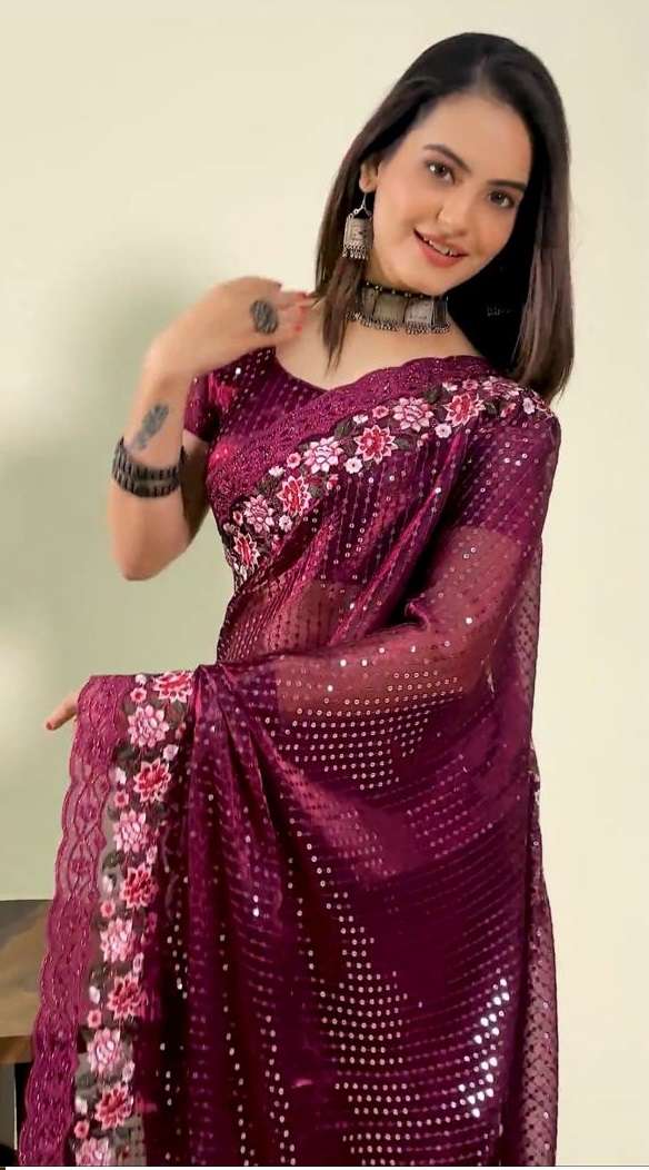 Heavy Embroidery Thread Zari Work Bollywood style Designer saree