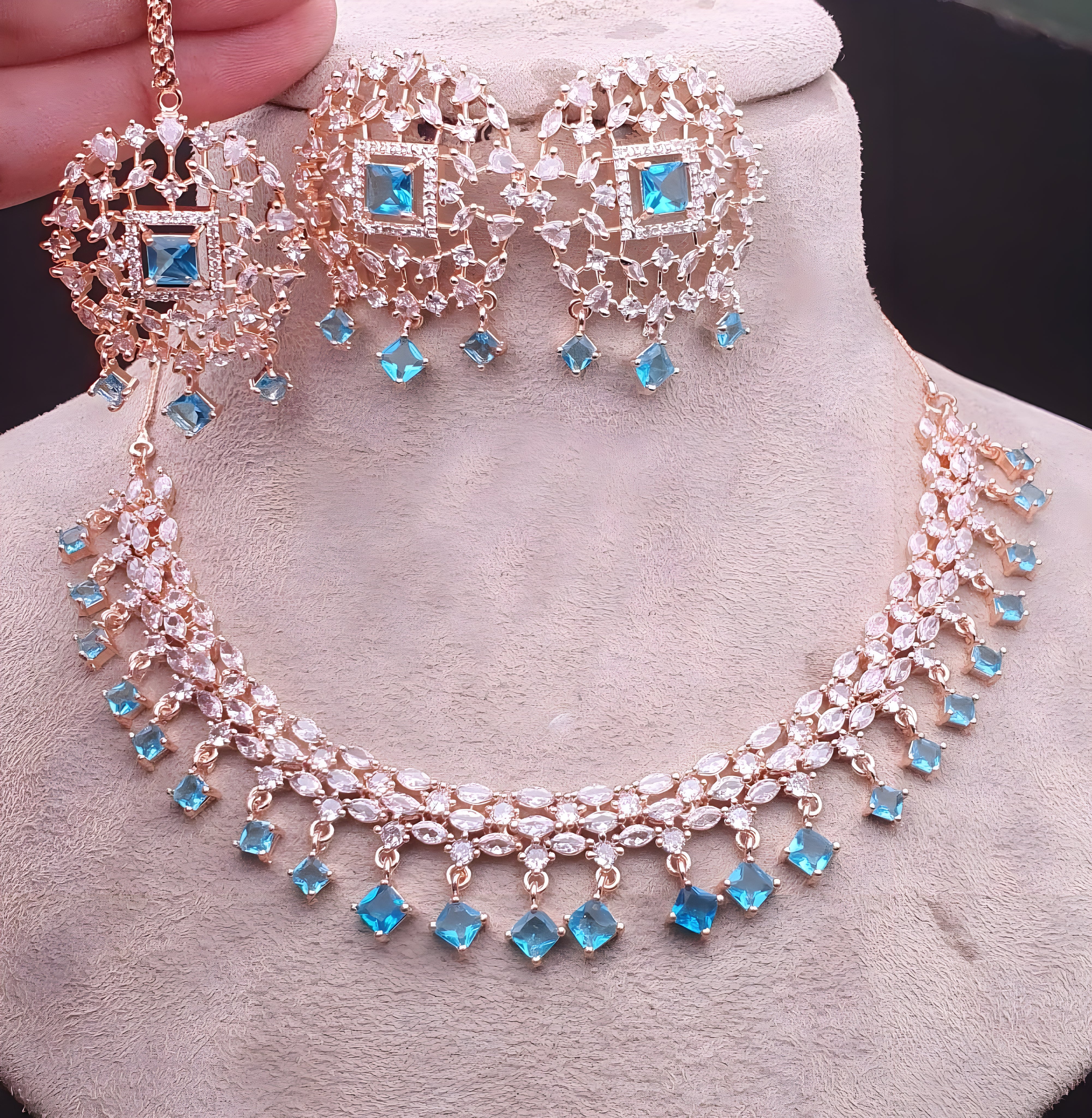 Rose Turquoise Zirconia anecklace Set - Sakhi Fashions