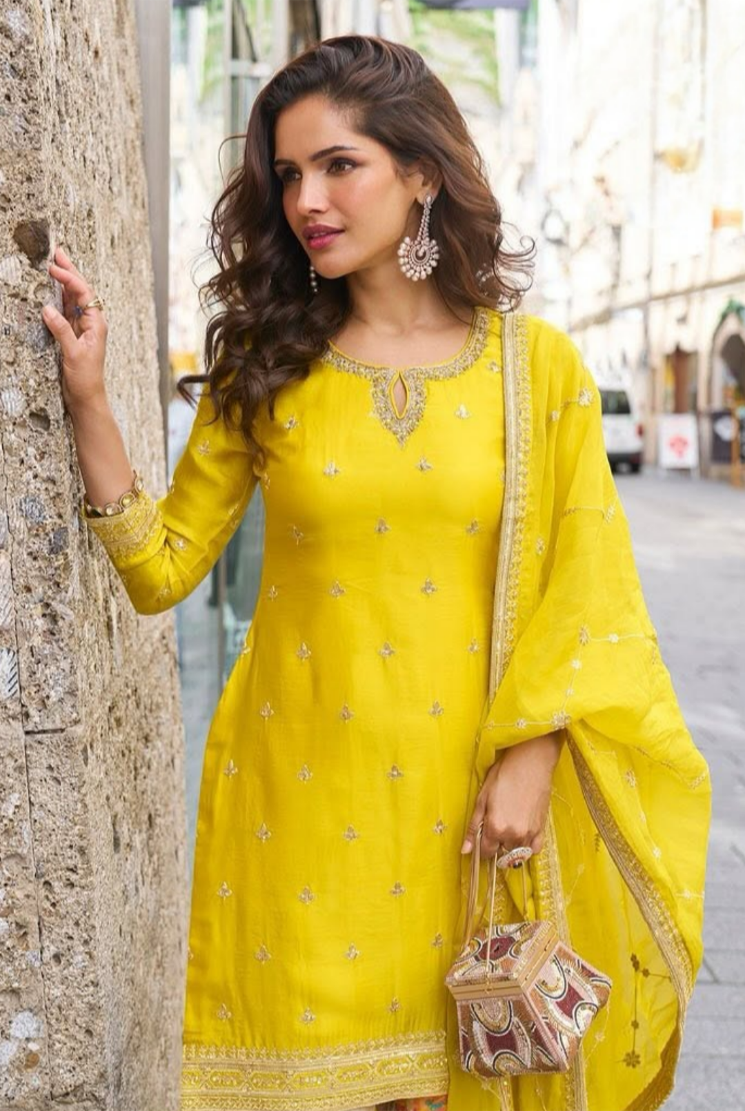 Real Chinon Floral Digital Print Salwar Suits